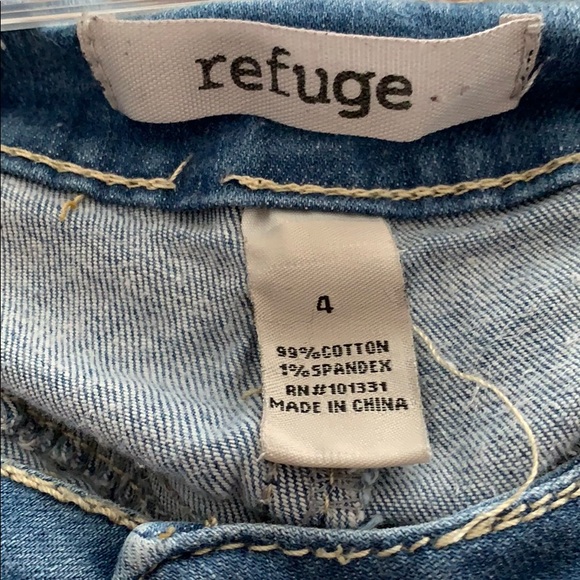 ripped jeans - Picture 3 of 3